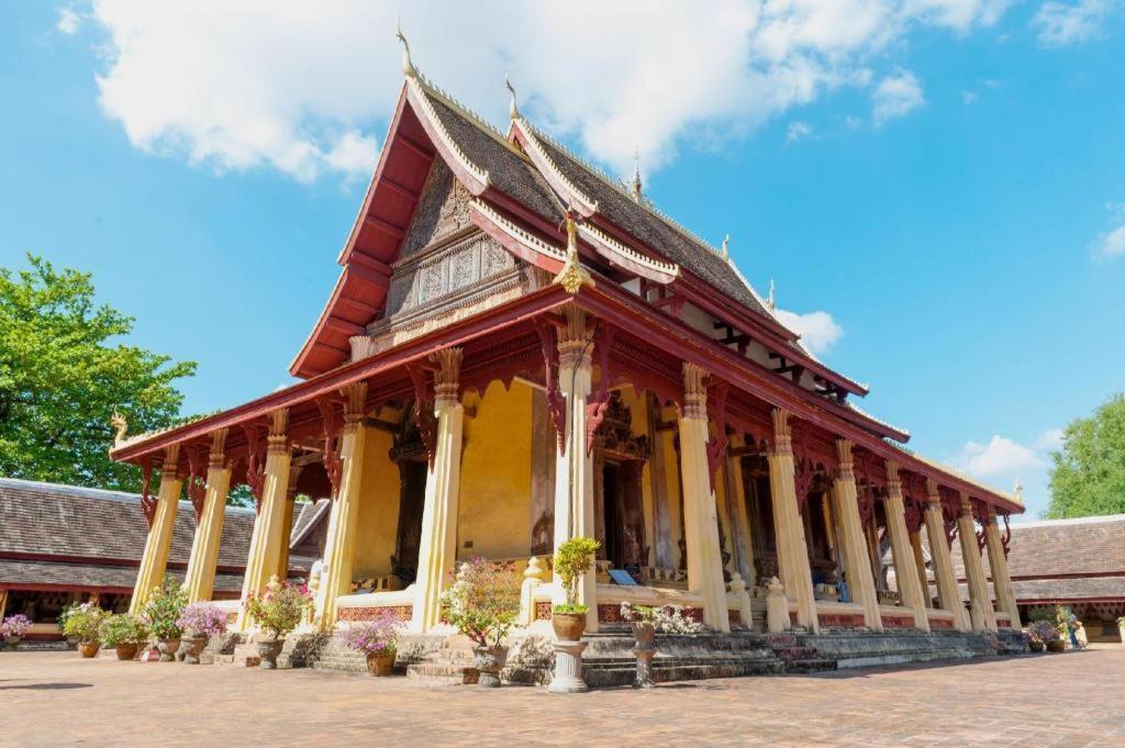 Dhavara Boutique Hotel Vientiane Exterior foto