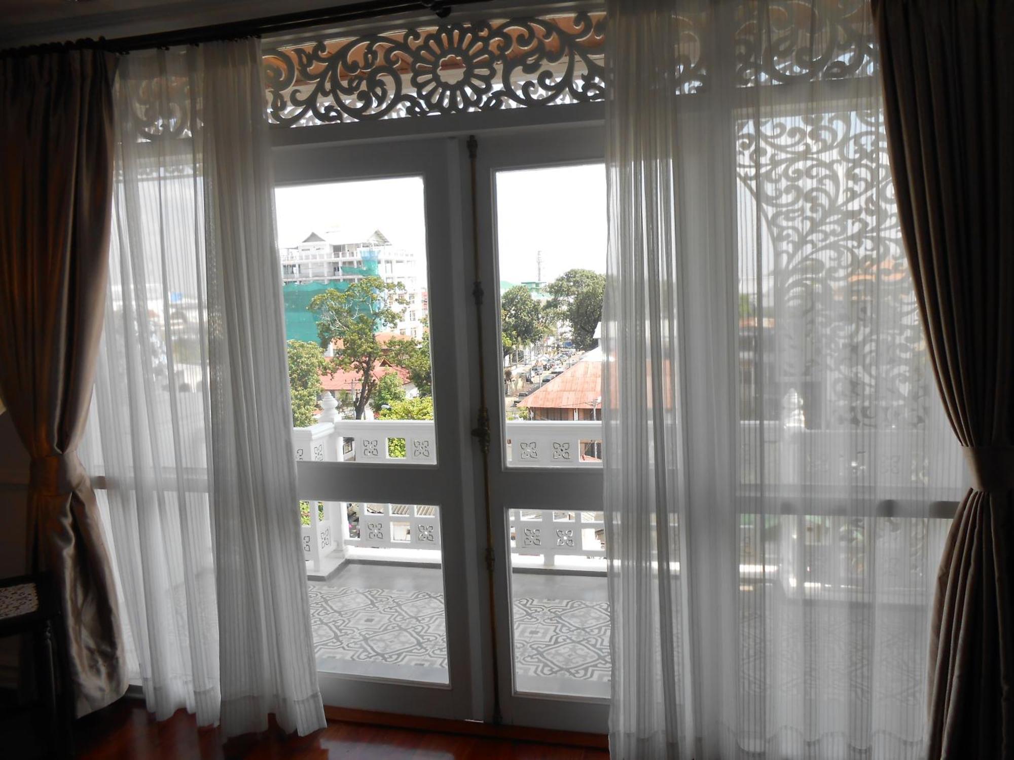 Dhavara Boutique Hotel Vientiane Exterior foto